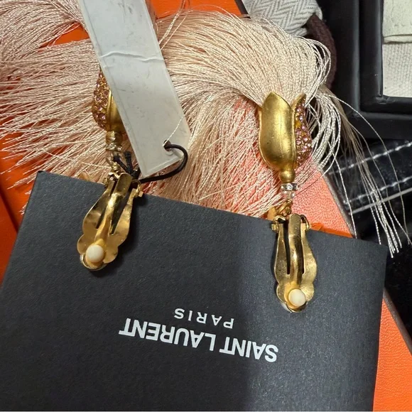 Sequin handmade artisan crystal flower silk Cream Tassel gold clip on Earrings - Picture 3 of 8